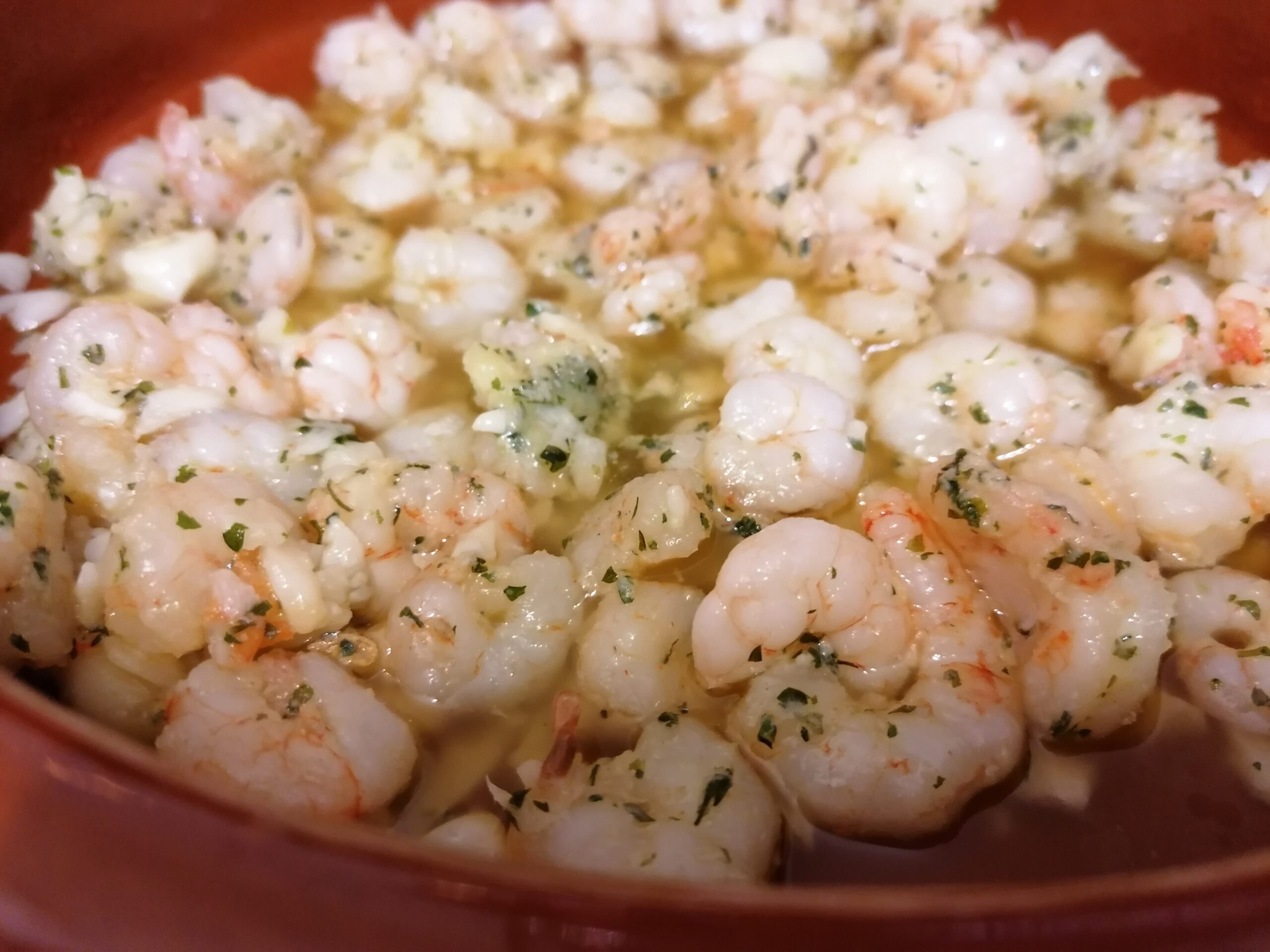 GAMBAS o GAMBONES AL AJILLO