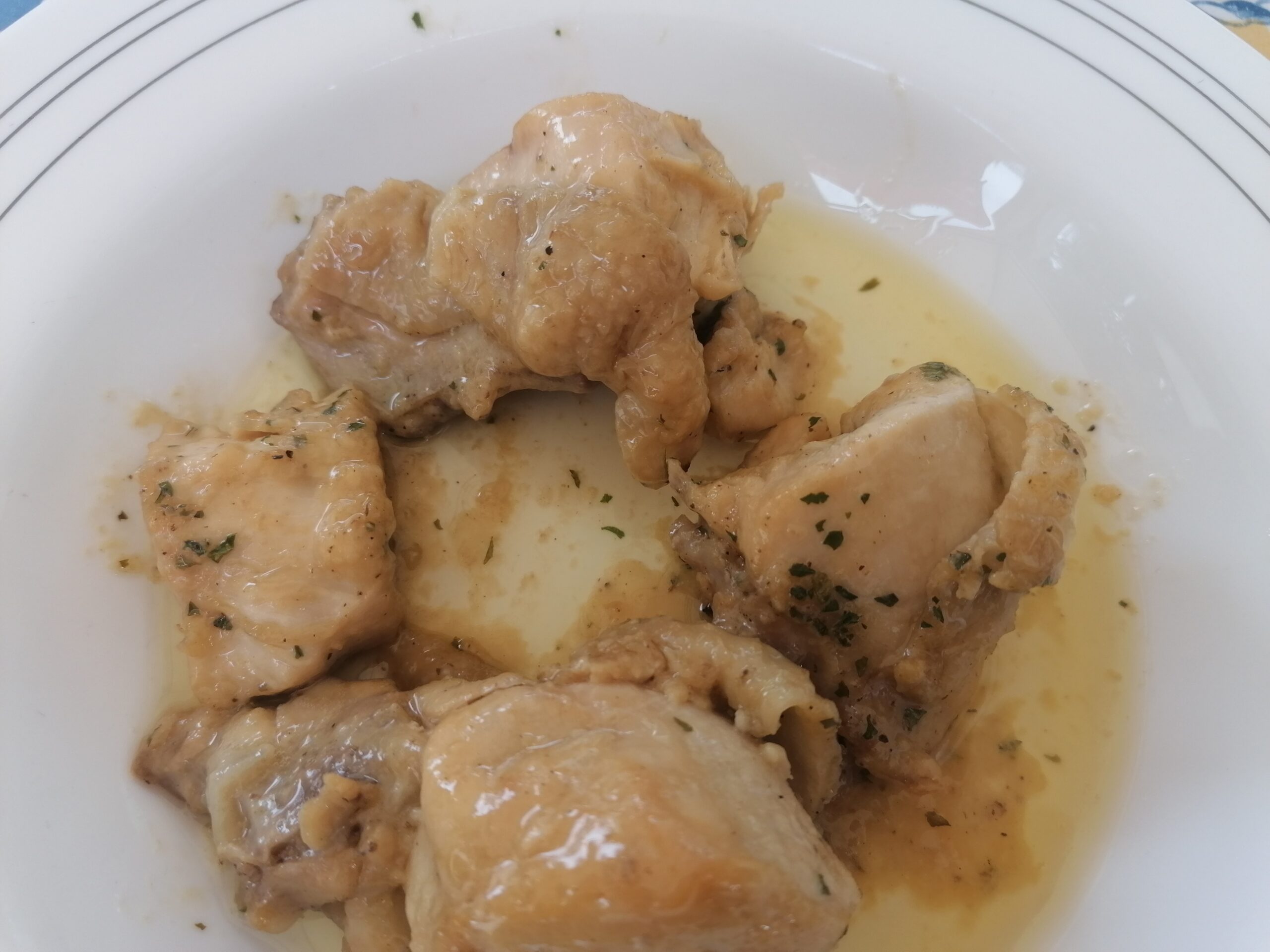 POLLO AL AJILLO