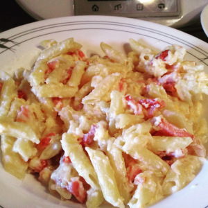 MACARRONES CARBONARA – PARA CUATRO